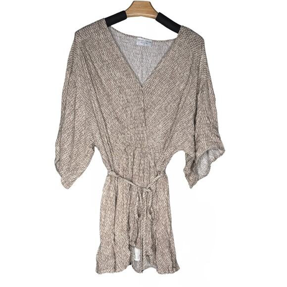 Dress Forum Taupe Minimalist Flowy Romper Wrap Diamond Pattern Minimalist BB1 - Picture 2 of 8